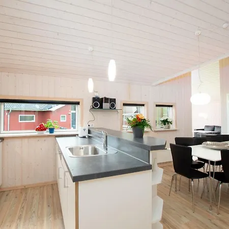 Holiday home 1 Surfer's E 137 Grossenbrode